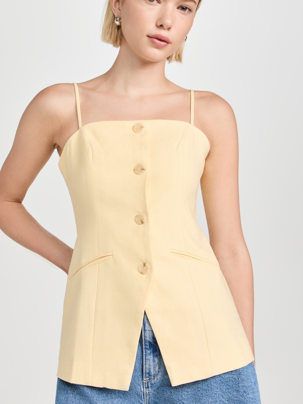 Astr Pale Yellow Sleeveless Button-Front Top